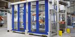 Puertas de alto rendimiento para manipulación de materiales de ASSA ABLOY. Para protección de máquinas 